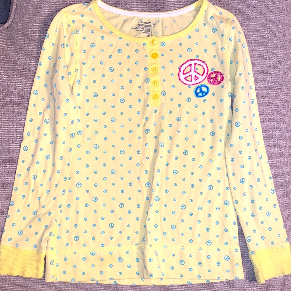 Old navy peace shirt